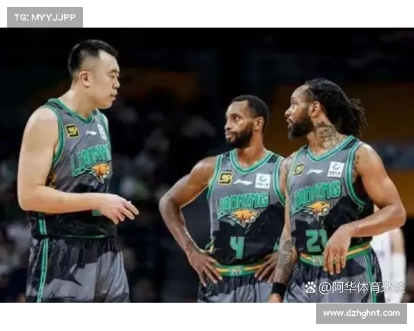 三强争霸赛热血争锋 激烈竞技与精彩瞬间全纪录 三强争霸赛热血争锋 激烈竞技与精彩瞬间全纪录